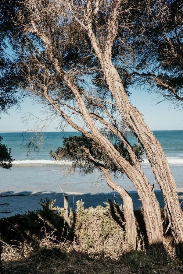 Sails - Elegant, Spacious Beach Villa Port Fairy Exterior foto